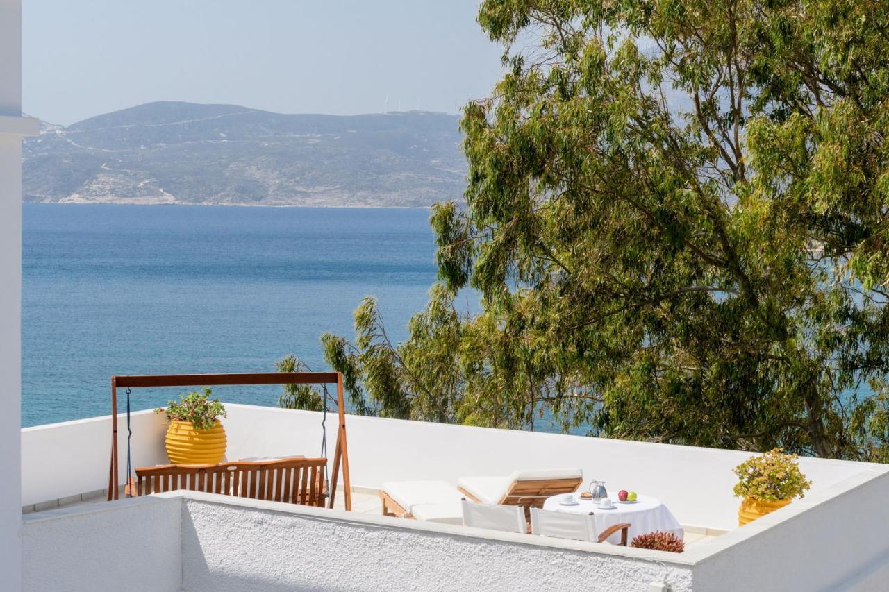 Villa Notos Adamantas  Exteriör bild