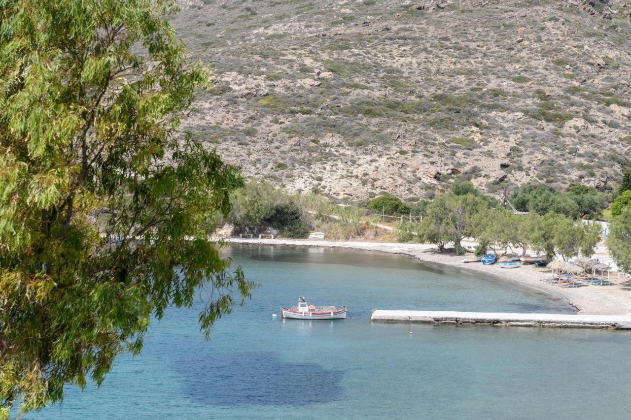 Villa Notos Adamantas  Exteriör bild